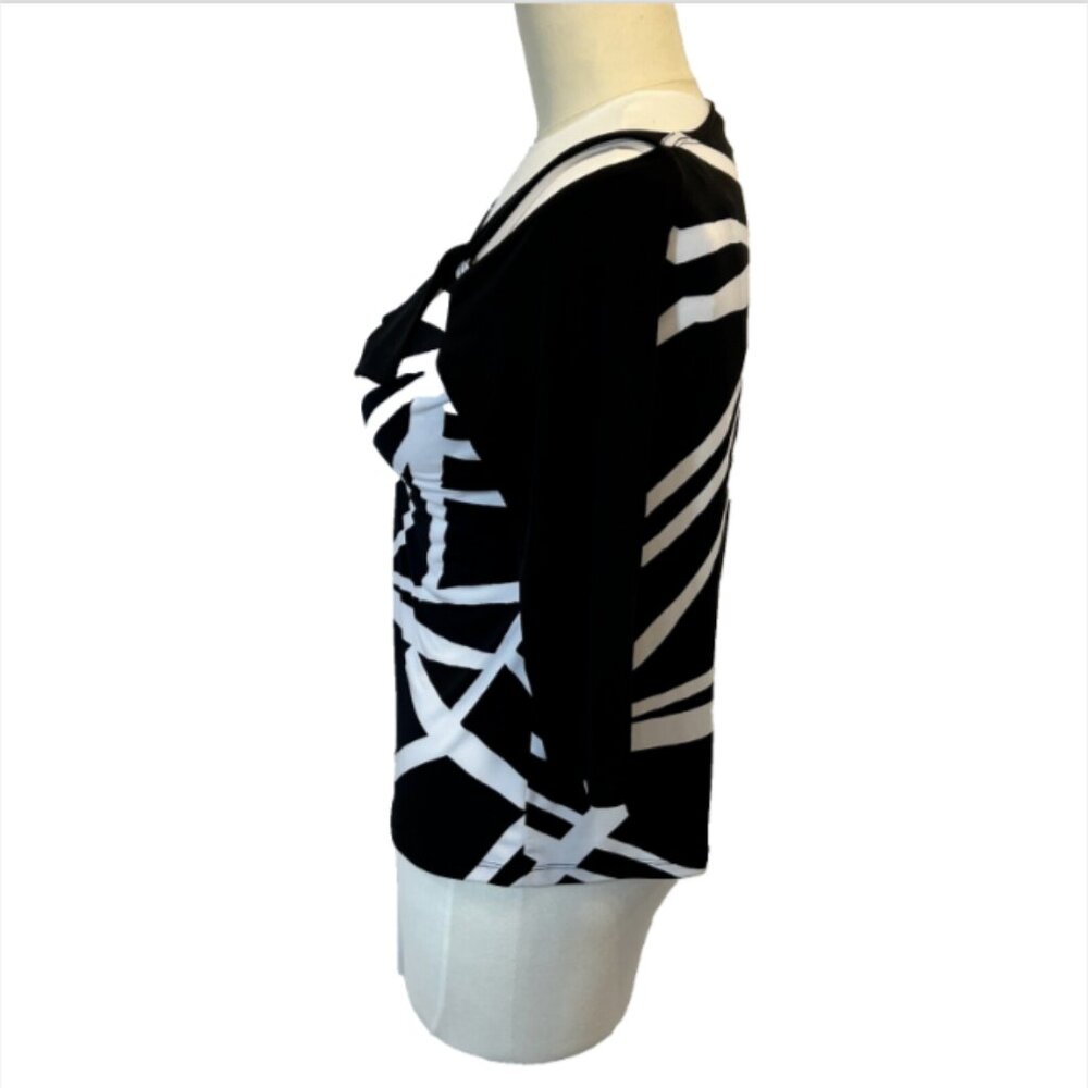 Clara Sun Woo - Women's XL Blouse Black and White Abstract Print Neck Cutout - Picture 4 of 9